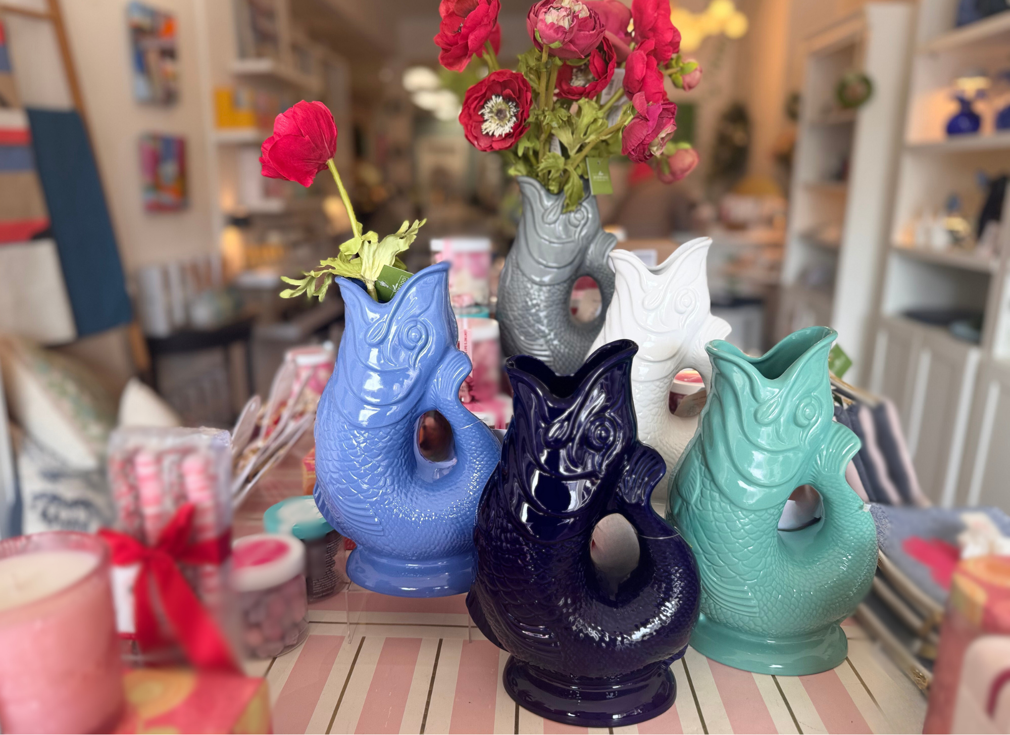 邦楽 TAG #AGout_ HOLLOWGRAM GULLET February Joy: The Original Gluggle Jug, Mahjong Nights, and